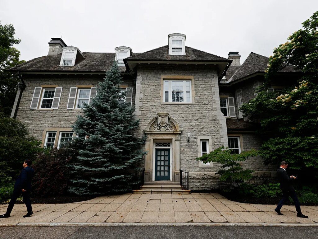 Link for donations to fix 24 Sussex Drive open after only one day