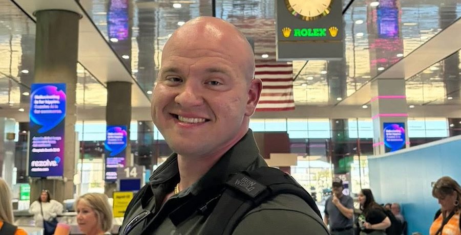 Live’ Fans Spark Concern Over Deputy Swanger Live' Fans Spark Concern Over Deputy Swanger