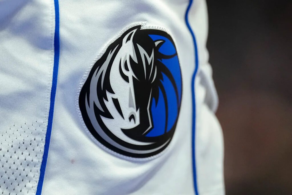 Los Mavericks eligen el antiguo sitio del Valley View Mall en el norte de Dallas para su nuevo estadio y distrito de entretenimiento