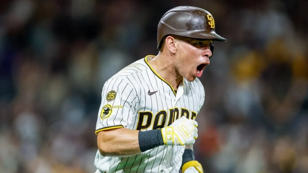 Losing skid behind them, Padres push for series win vs. Mets Losing skid behind them, Padres push for series win vs. Mets