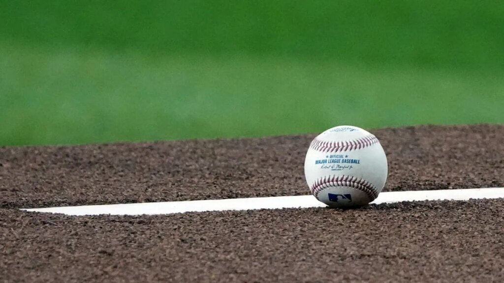 MLBPA: MLB's extreme offers creating unity among players