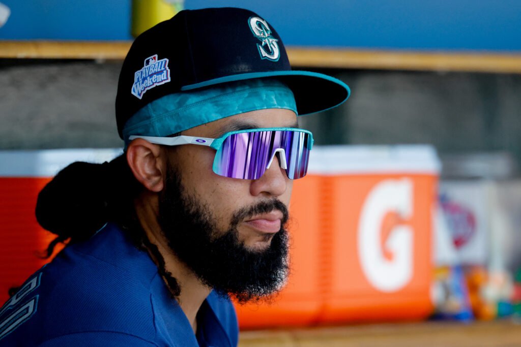 Mariners Place J.P. Crawford On 10-Day IL With Right Hand Contusion Mariners Place J.P. Crawford On 10-Day IL With Right Hand Contusion