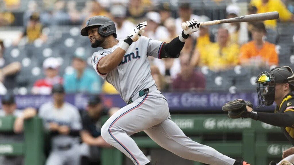 Marlins aim to remain hot in visit to Phillies Marlins aim to remain hot in visit to Phillies
