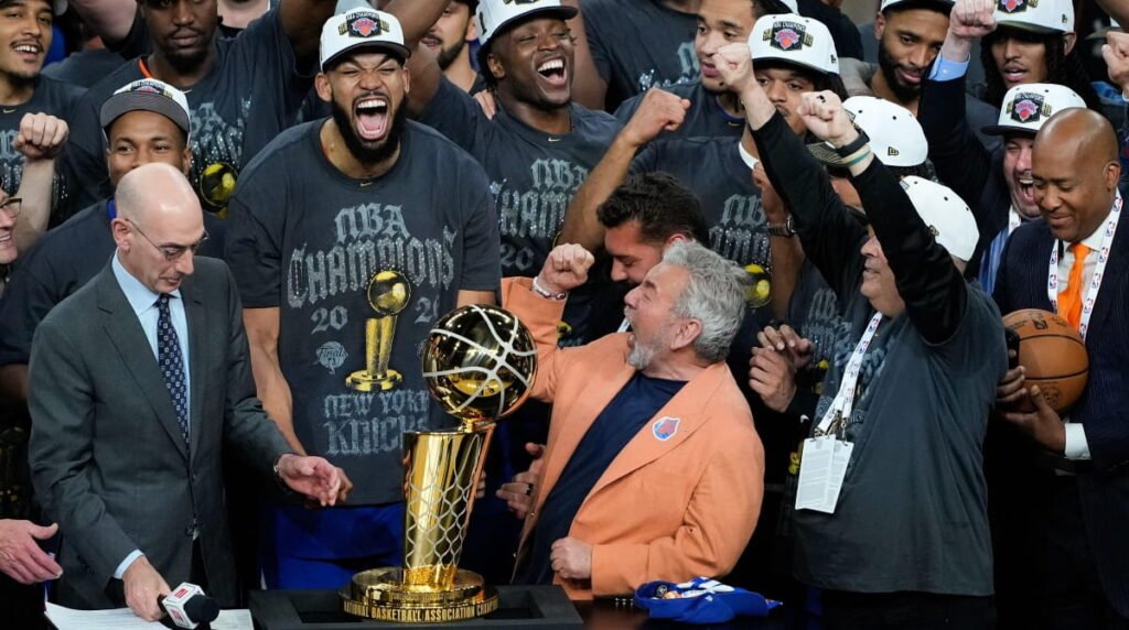 New York Knicks seal NBA title with Game 5 win over San Antiono Spurs New York Knicks seal NBA title with Game 5 win over San Antiono Spurs