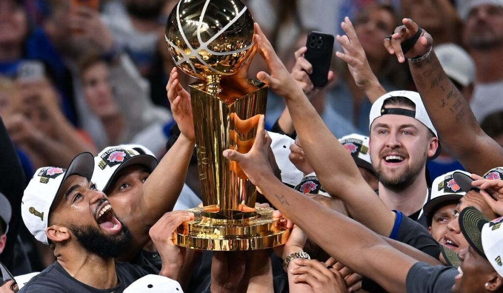 New Yorkers are set to fete the Knicks with a ticker-tape parade New Yorkers are set to fete the Knicks with a ticker-tape parade