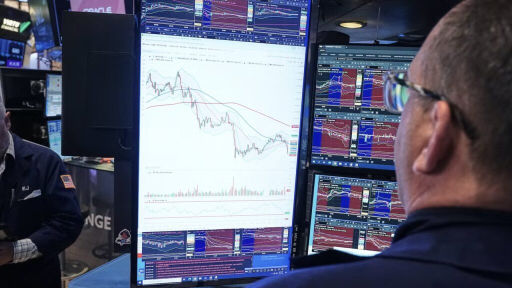 Oil prices inch back toward $100 a barrel as U.S. stocks retreat from records