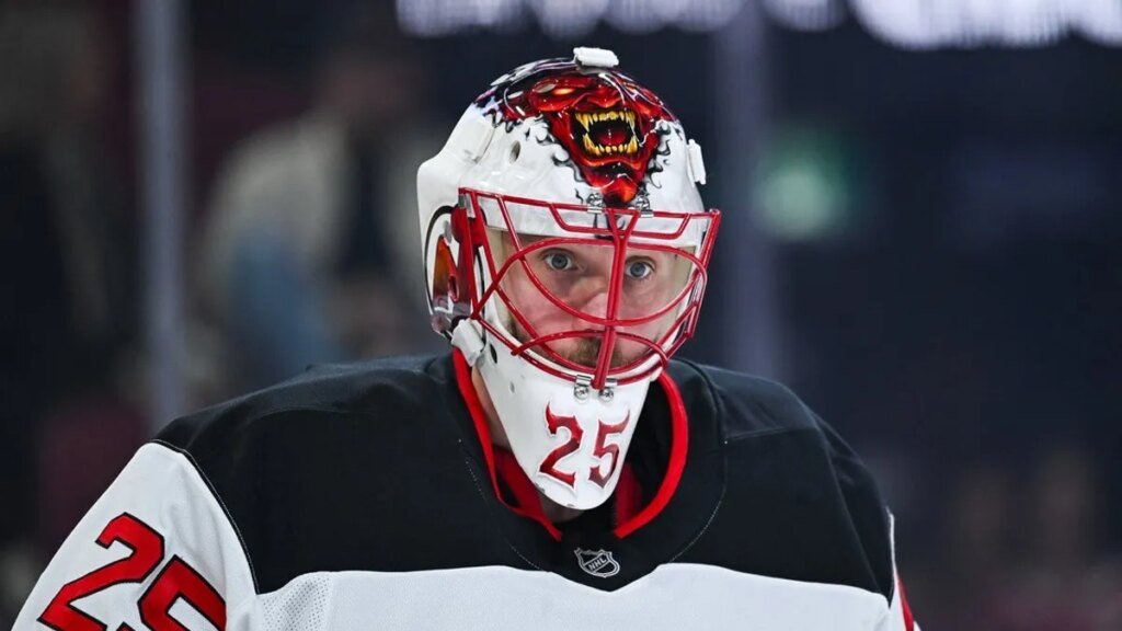 Panthers get G Jacob Markstrom in 5-player trade with Devils