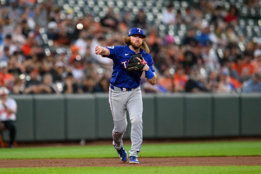 Pirates Select Davis Wendzel, Transfer Chris Devenski To 60-Day IL Pirates Select Davis Wendzel, Transfer Chris Devenski To 60-Day IL