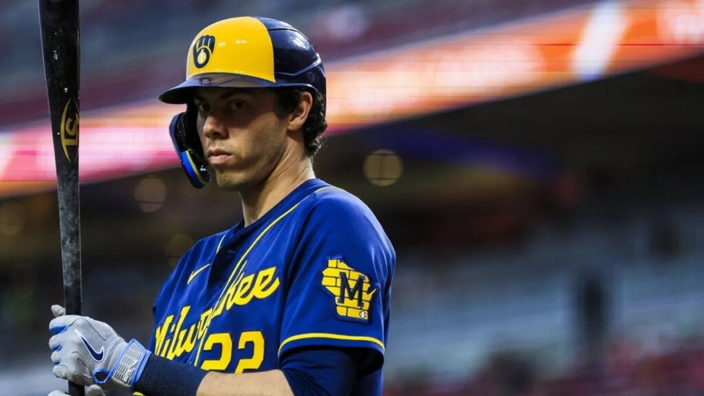 Pitching-strong Brewers lacking timely hits, try to do better vs. Reds