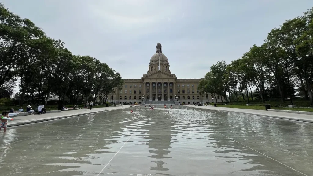 Polls last week suggest ‘low and declining appetite for separation in Alberta’ Polls last week suggest ‘low and declining appetite for separation in Alberta’