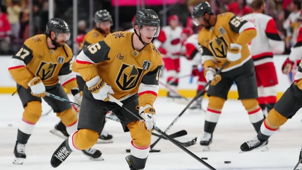 Rangers land F Pavel Dorofeyev from Golden Knights