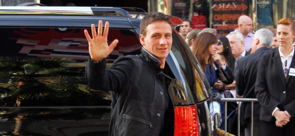 ‘Red Flag’ Ryan Lochte Slammed Over Engagement 'Red Flag' Ryan Lochte Slammed Over Engagement