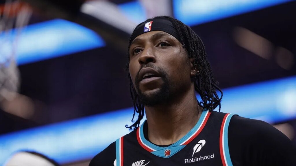 Report: Kentavious Caldwell-Pope exercising option to stay in Memphis Report: Kentavious Caldwell-Pope exercising option to stay in Memphis