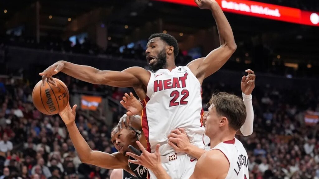 Reports: Heat F Andrew Wiggins opts in, signs extension