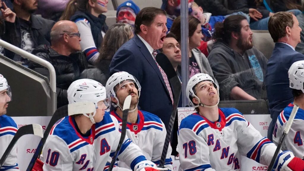 Reports: Kings to hire Peter Laviolette as head coach Reports: Kings to hire Peter Laviolette as head coach