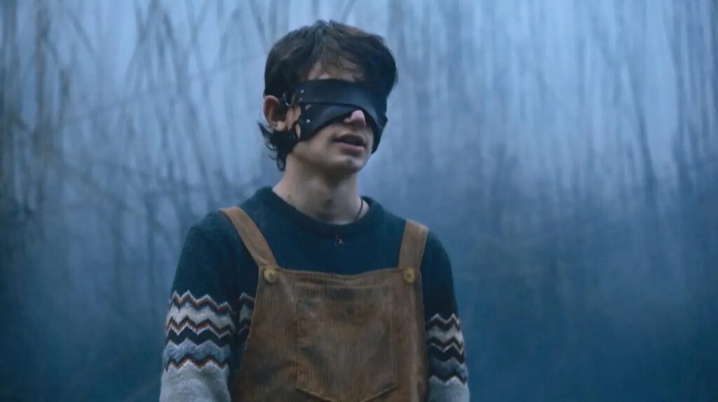 Review: The Boy with the Light-Blue Eyes Review: The Boy with the Light-Blue Eyes