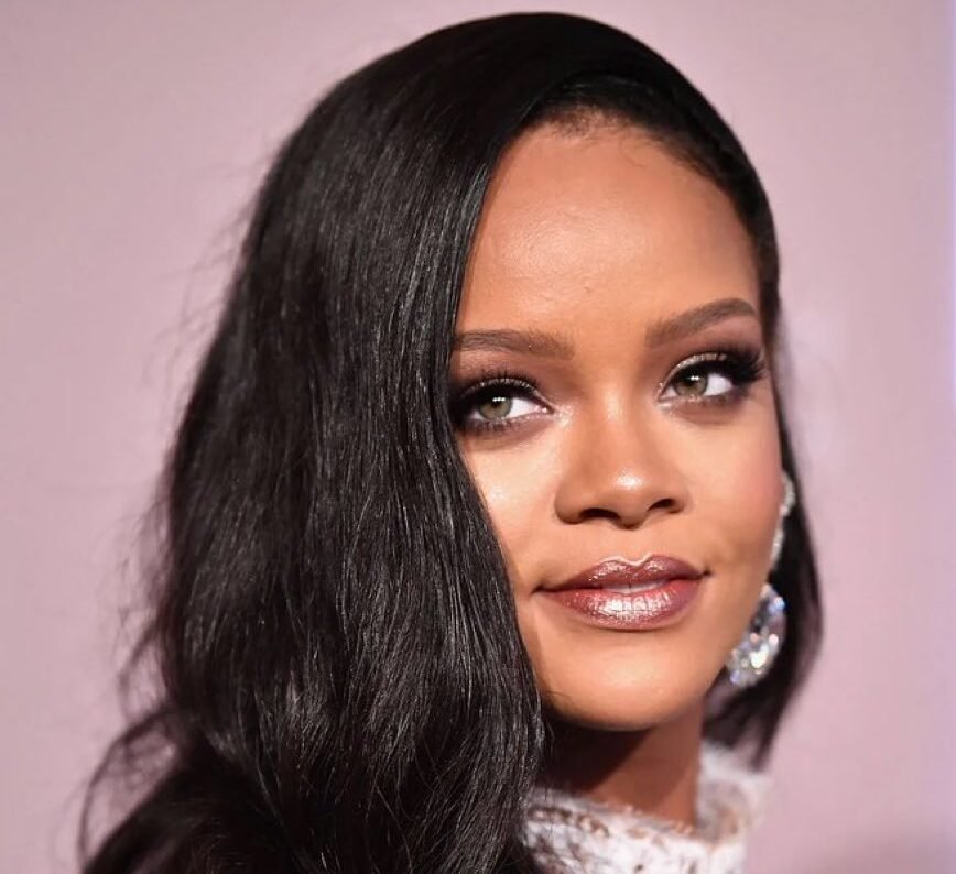 Rihanna Reunites with Edward Enninful in a Move That Has Fashion Watching Rihanna Reunites with Edward Enninful in a Move That Has Fashion Watching