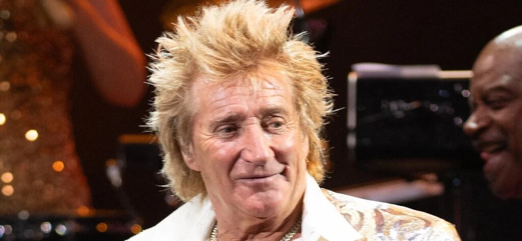 Rod Stewart Cancels Las Vegas Show On 'Doctor's Advice'