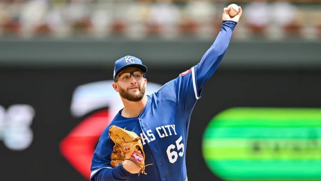 Royals' Noah Cameron chases elusive win in clash vs. Cards