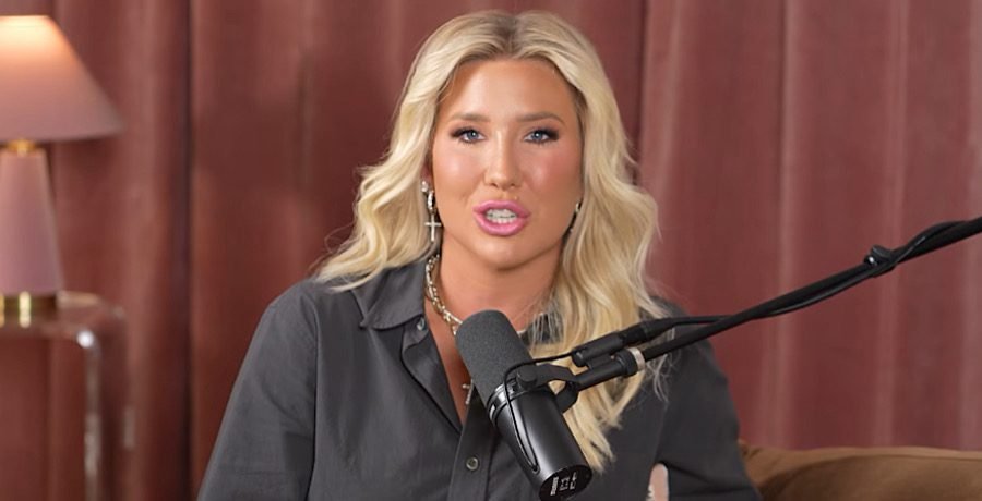 Savannah Chrisley Goes Public With Beau,Dinner Date In Nashville Savannah Chrisley Goes Public With Beau,Dinner Date In Nashville