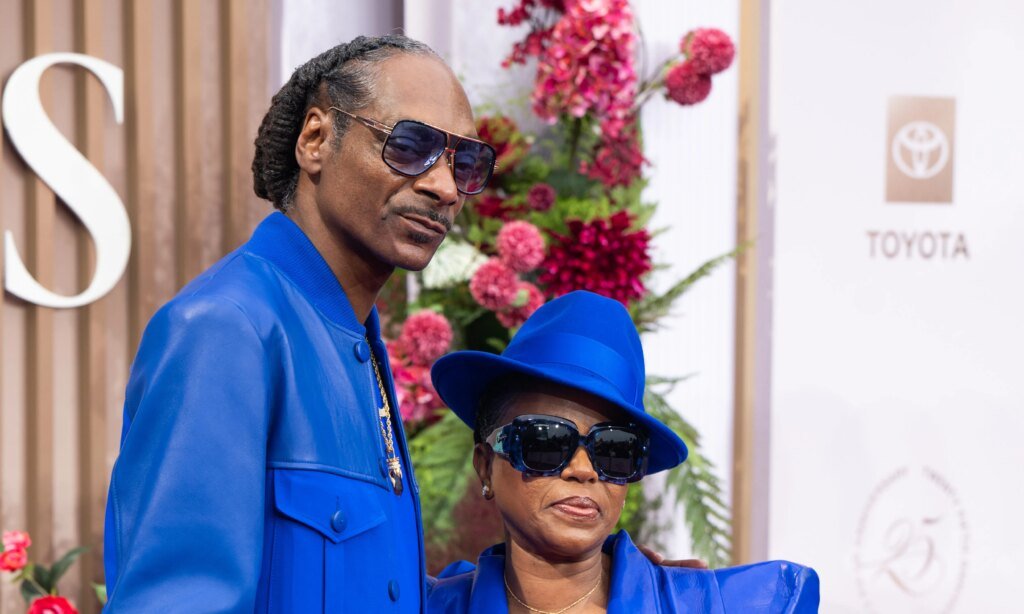 Snoop Dogg, Wife Shante Broadus React To Dance Video Criticism Snoop Dogg, Wife Shante Broadus React To Dance Video Criticism