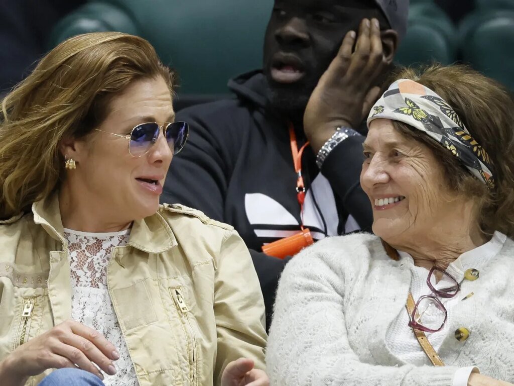Sophie Grégoire Trudeau on fame and dark moments Sophie Grégoire Trudeau on fame and dark moments