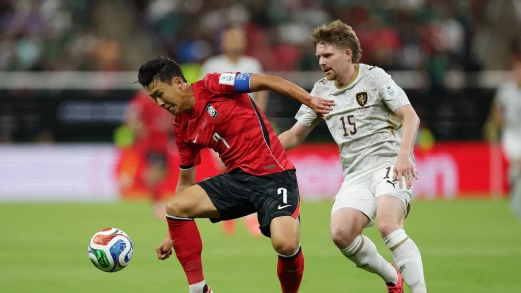South Korea rally in second half, top Czech Republic in opener South Korea rally in second half, top Czech Republic in opener