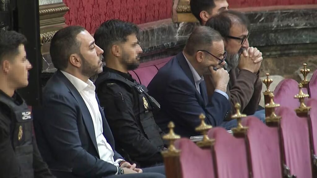 Spain’s Supreme Court sentences former Socialist minister Ábalos to 24 years behind bars | Spain Spain’s Supreme Court sentences former Socialist minister Ábalos to 24 years behind bars | Spain