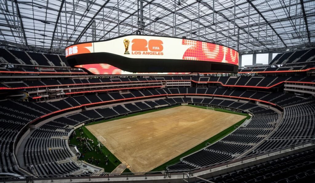 Stadium workers near L.A. say they have a tentative deal, averting strike ahead of World Cup