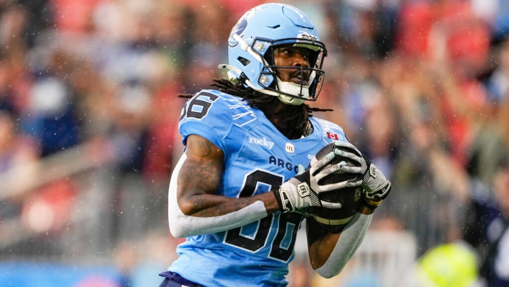 Start vs. Sit: 3 must-plays and who to avoid in Week 2 Start vs. Sit: 3 must-plays and who to avoid in Week 2