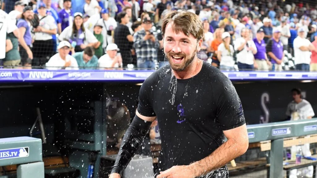 Sterlin Thompson’s walk-off hit caps Rockies’ rally past Cubs Sterlin Thompson's walk-off hit caps Rockies' rally past Cubs
