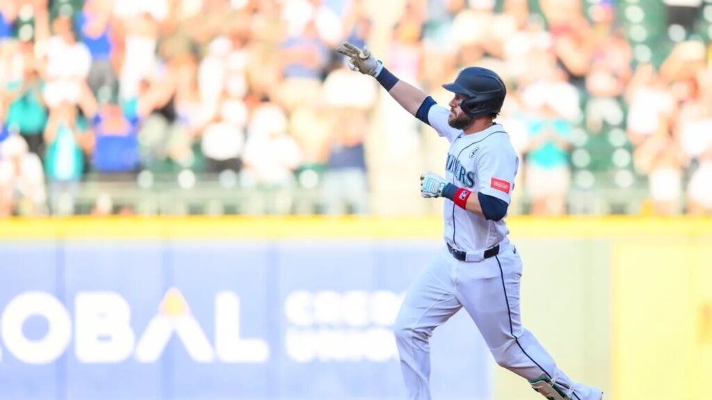 Streaking Mariners ride power surge into series finale vs. Mets Streaking Mariners ride power surge into series finale vs. Mets