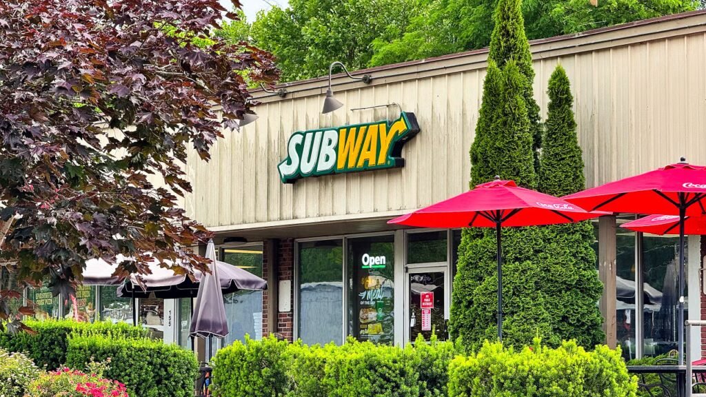 Subway store closures: See a list of shuttered locations after a large franchisee filed for bankruptcy Subway store closures: See a list of shuttered locations after a large franchisee filed for bankruptcy