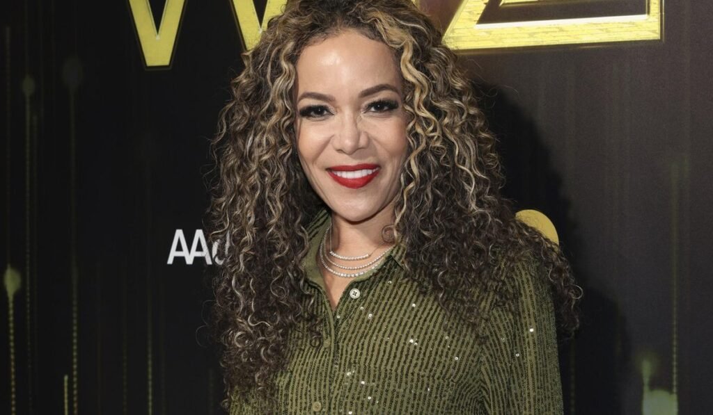 Sunny Hostin says America is a ‘failed experiment’ on ‘The View,’ drawing White House rebuke Sunny Hostin says America is a ‘failed experiment’ on ‘The View,’ drawing White House rebuke