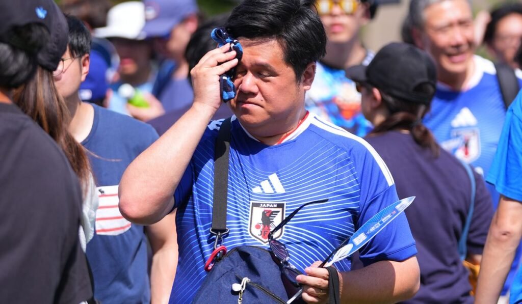 Sweltering Midwest heat cancels outdoor plans as cooling centers open and the East braces