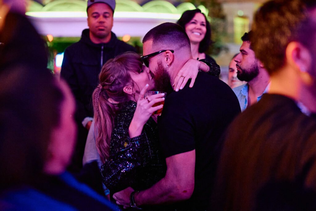 Taylor Swift Fans Could Be Part Of Her Rumored Wedding Day Taylor Swift Fans Could Be Part Of Her Rumored Wedding Day