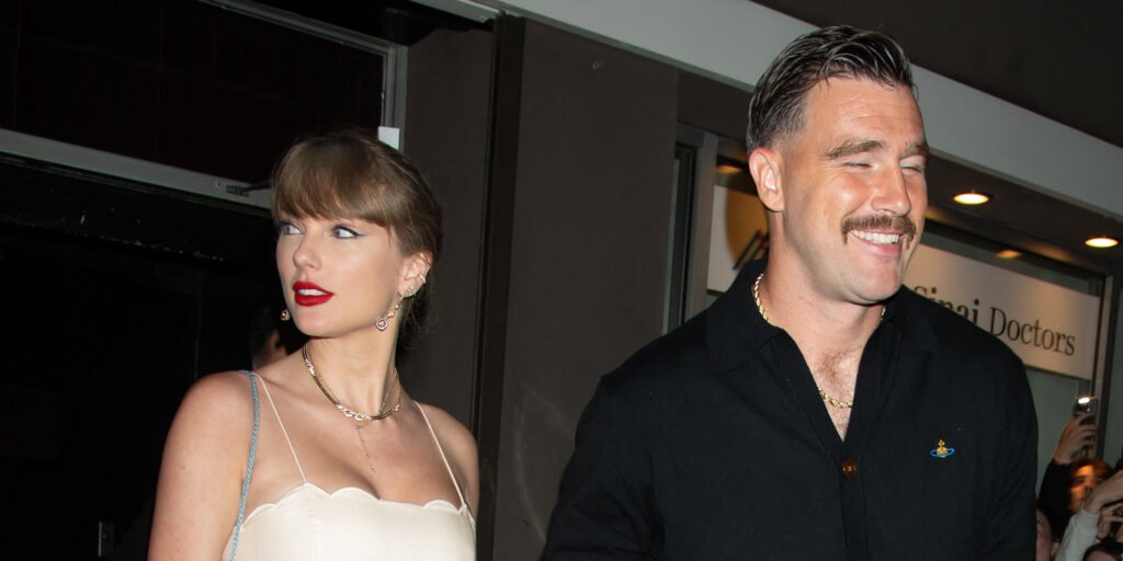Taylor Swift Lands Two Music Legends For Massive MSG Wedding