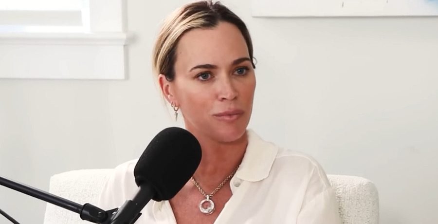 Teddi Mellencamp Shares ‘Lonely’ & Emotional Cancer Update Teddi Mellencamp Shares 'Lonely' & Emotional Cancer Update