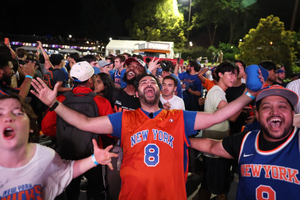 The Knicks are the (only) talk of the town The Knicks are the (only) talk of the town