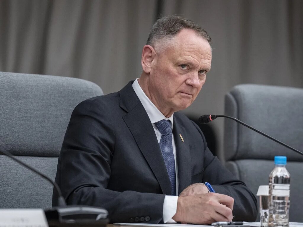 The PQ wants an independent Quebec to join NATO or NORAD. Here's why that might be tricky