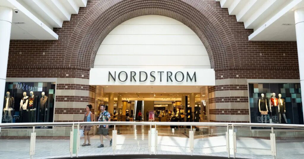 These Rich Mom-Looking Shoes Are Up to TK% Off at Nordstrom These Rich Mom-Looking Shoes Are Up to TK% Off at Nordstrom