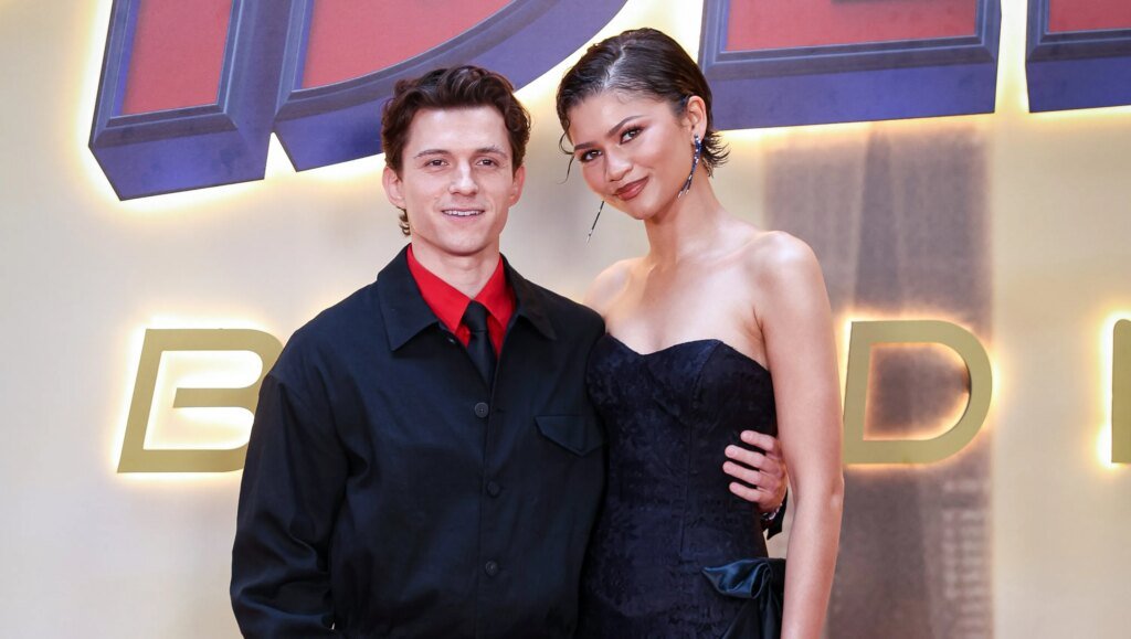 Tom Holland and Zendaya’s Complete Relationship Timeline – Hollywood Life Tom Holland and Zendaya’s Complete Relationship Timeline – Hollywood Life