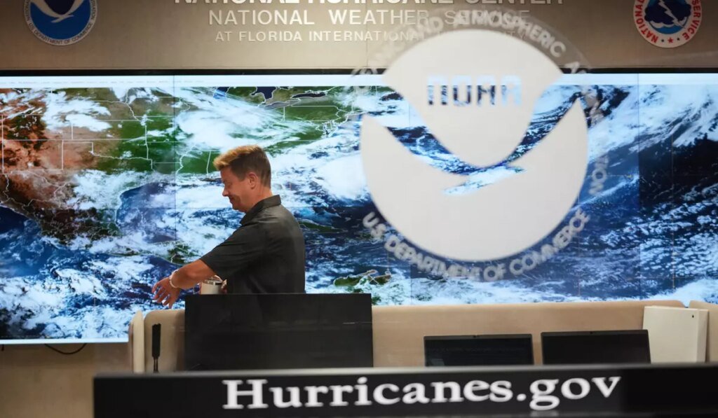 Tropical Storm Amanda is the first of the Pacific hurricane season, meteorologists say Tropical Storm Amanda is the first of the Pacific hurricane season, meteorologists say