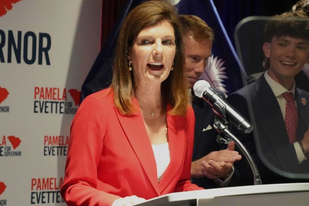 Trump now says either Republican candidate would be a good pick in South Carolina’s governor runoff Trump now says either Republican candidate would be a good pick in South Carolina's governor runoff