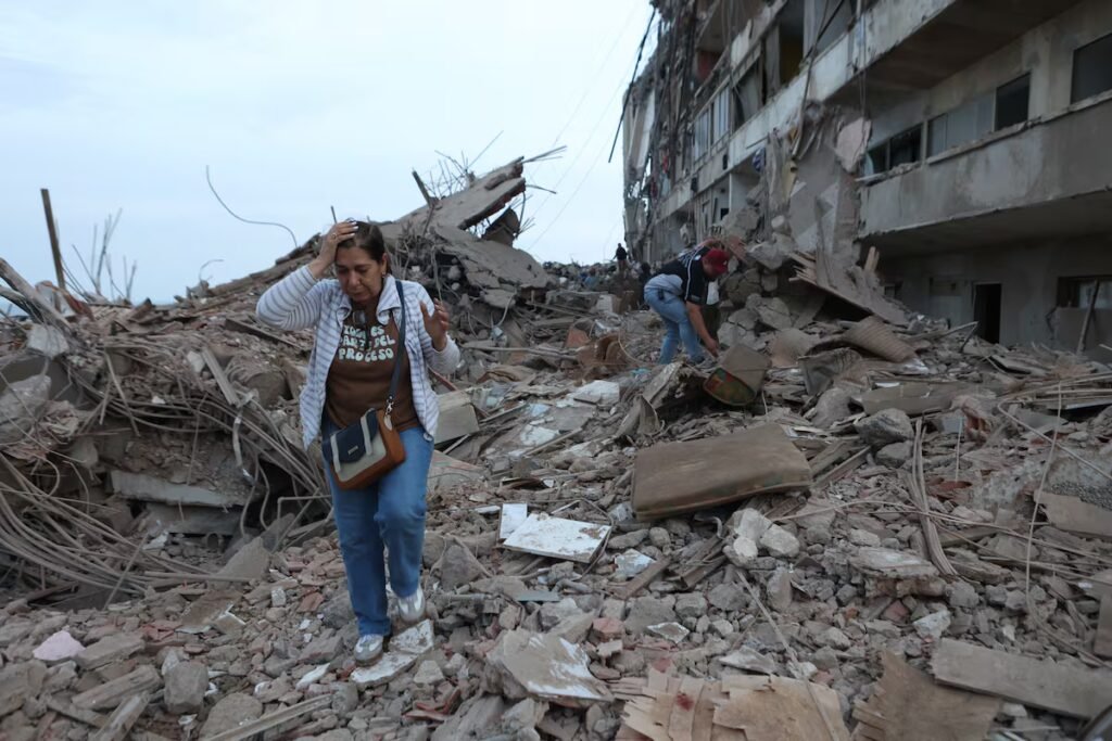 Two shallow quakes in 39 seconds: Why Venezuela’s earthquakes have been so destructive | International