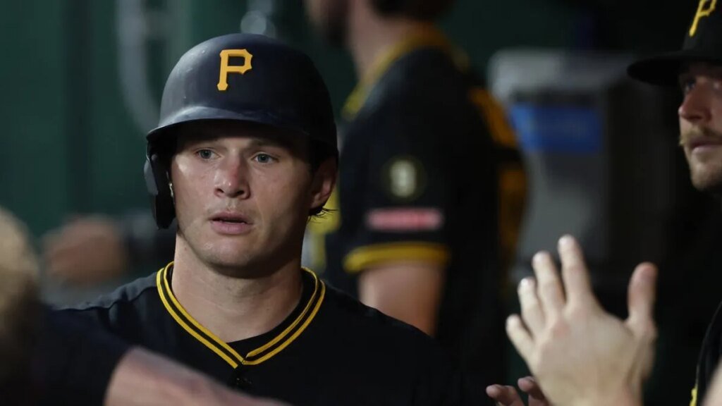 Tyler Callihan’s first career homers deliver Pirates win over Dodgers Tyler Callihan's first career homers deliver Pirates win over Dodgers