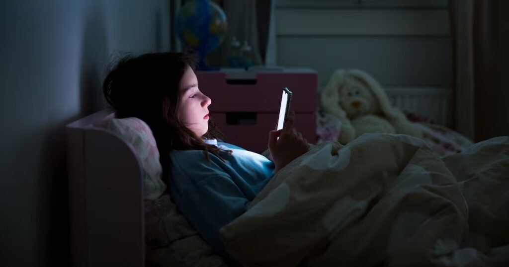 UAE Sets Minimum Social Media Age at 15, Mandates Age Checks UAE Sets Minimum Social Media Age at 15, Mandates Age Checks