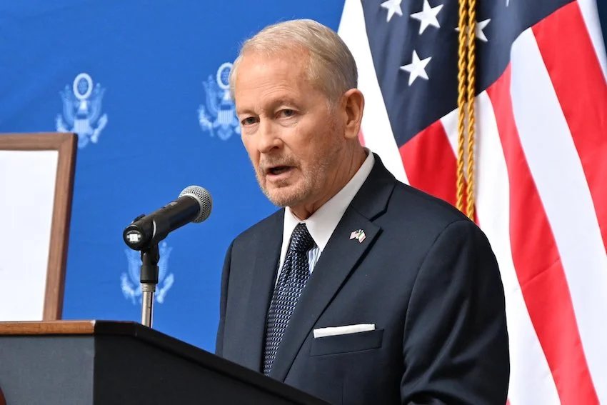 US ambassador contradicts Sheinbaum administration, says US has transferred 313 wanted criminals to Mexico US ambassador contradicts Sheinbaum administration, says US has transferred 313 wanted criminals to Mexico