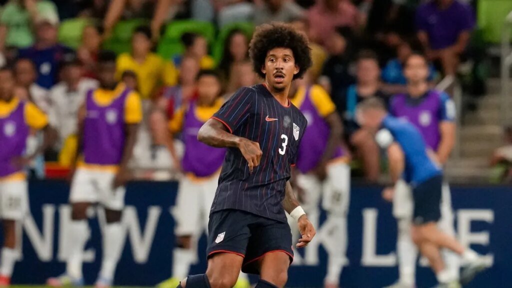 U.S. submits World Cup roster with Chris Richards still on team U.S. submits World Cup roster with Chris Richards still on team