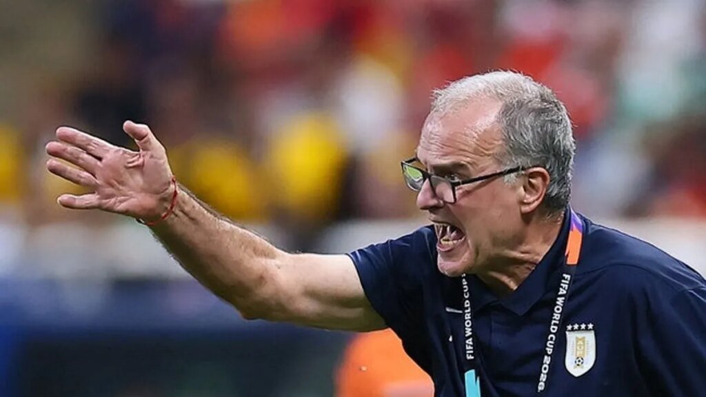 Uruguay federation reportedly cancels charter flight after World Cup exit